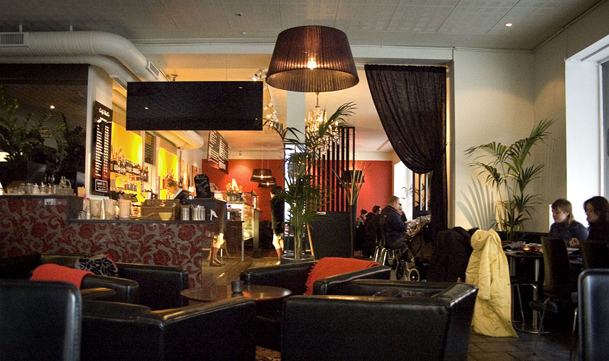 Italiensk Inredning En Italiensk Restaurang I Spillved Inredningen Och Mblerna R Gjord Av Italiensk Inredning En Italiensk Restaurang I Spillved Inredningen Och Mblerna R Gjord Av